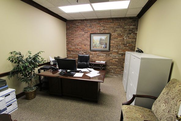 Office Space | Downtown Hattiesburg: 623 N Main St, Hattiesburg, MS 39401
